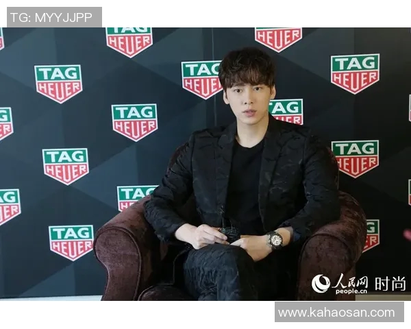 足球明星李易峰的传奇之路与场外生活的精彩瞬间揭秘